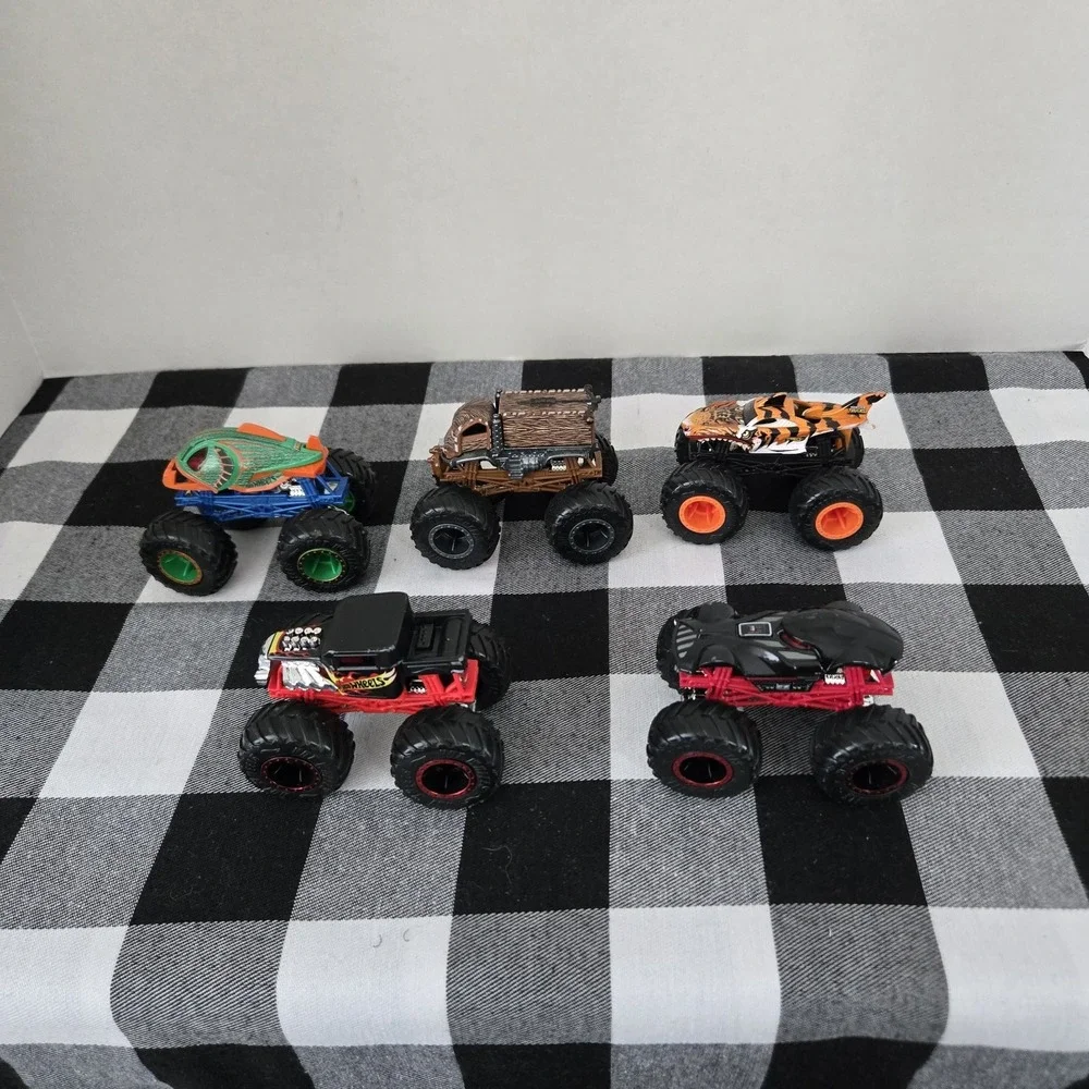 5 Hot Wheels Monster Truck Lot Chewbacca Piranha Darth Vader 1:64 Scale Die-Cast